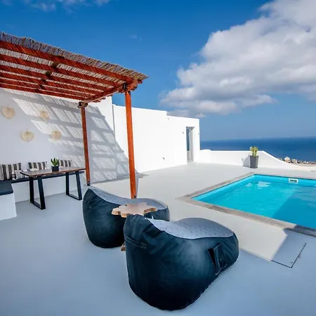 Oyster Luxury Hotel